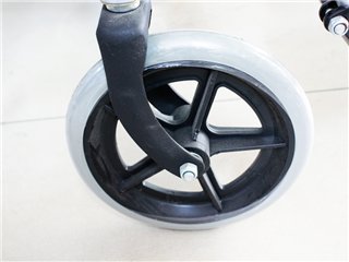 鱼跃手动轮椅车H006 前小轮